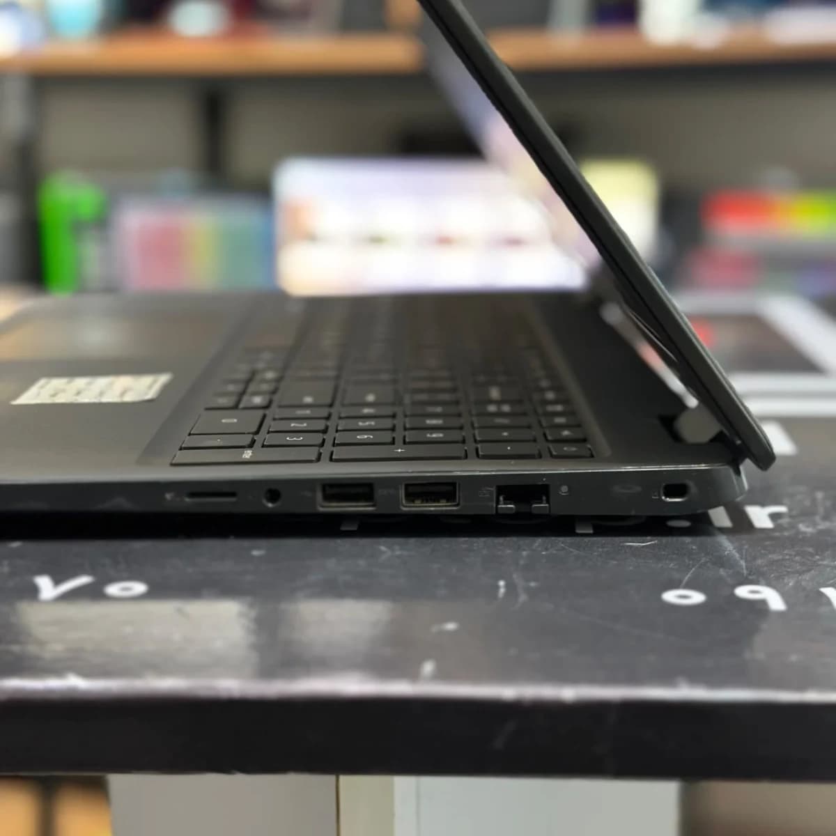 لپ تاپ Dell Latitude 3510 - 4